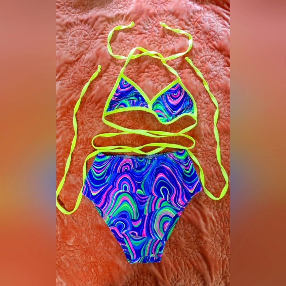 Rolita Courture trippy set